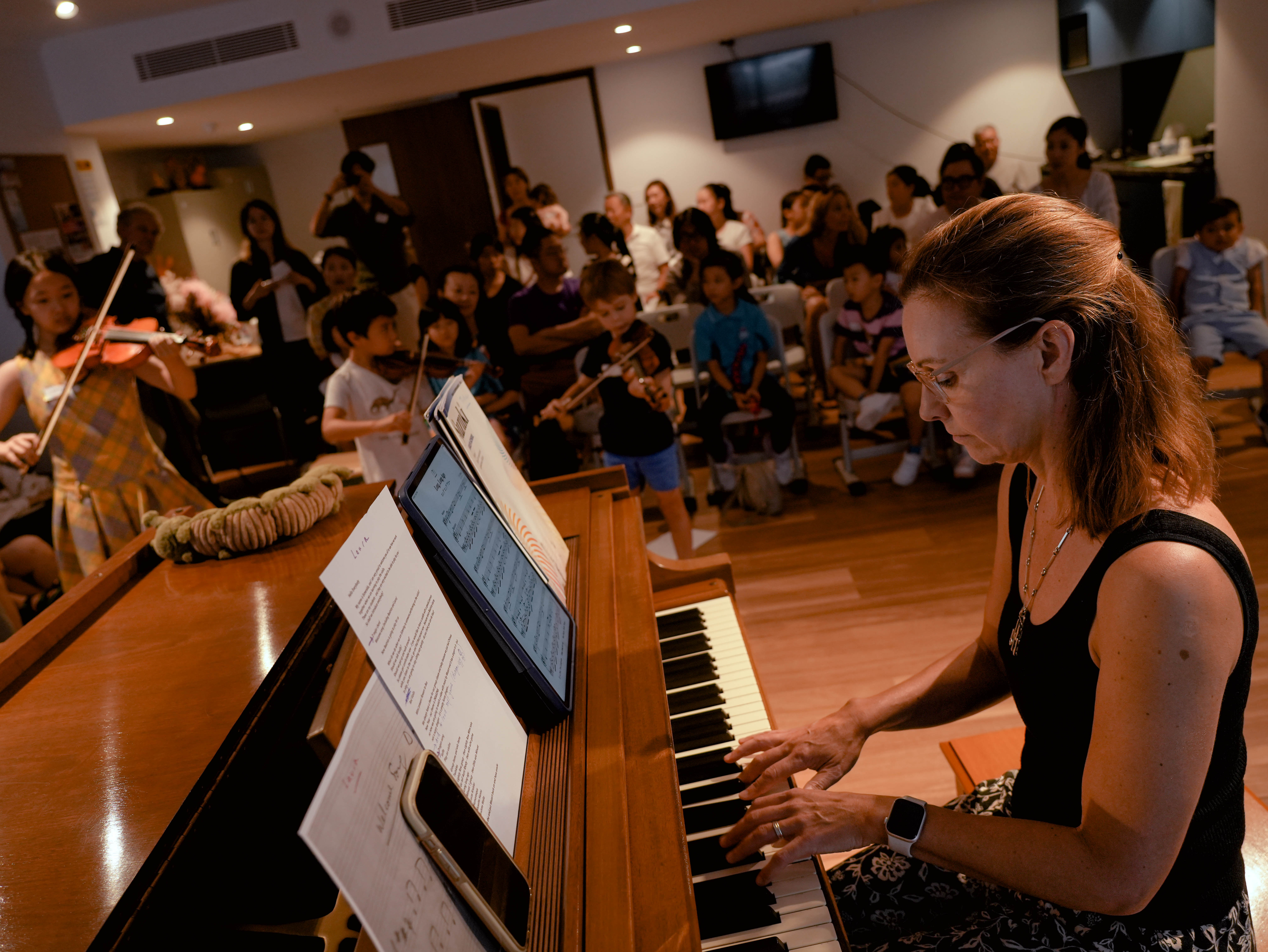 MPO rehearsal — conductor leading the orchestra